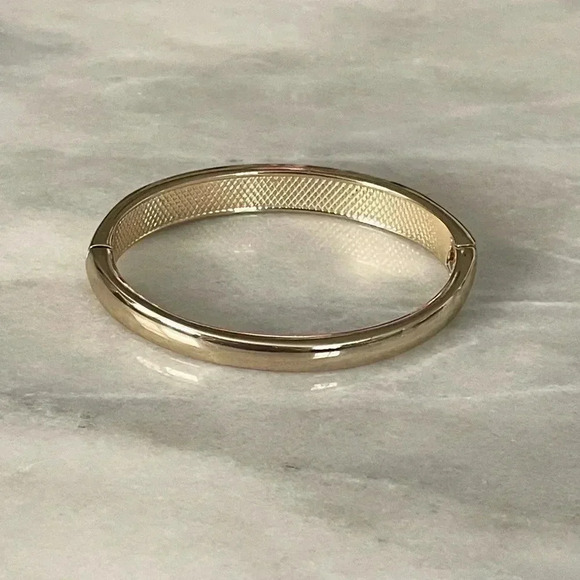 Baguette Crystal Hinge Bracelet - Picture 8 of 12